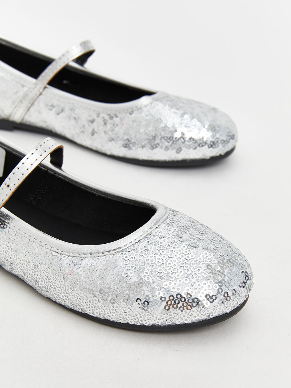 Gri Taş Detaylı Kız Çocuk Babet-2