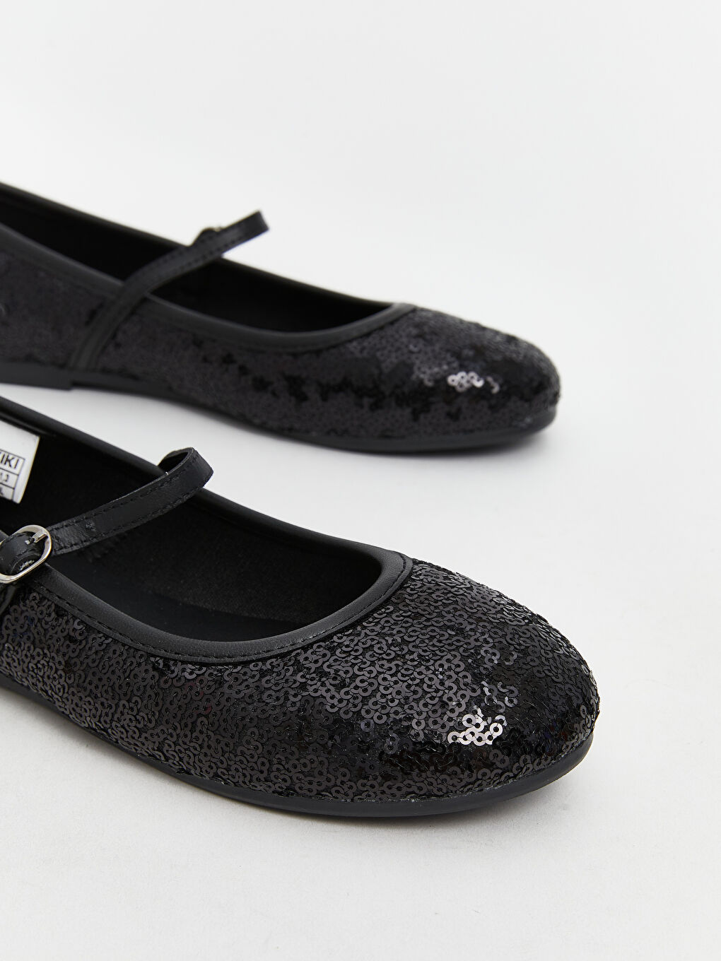 Siyah Taş Detaylı Kız Çocuk Babet-2