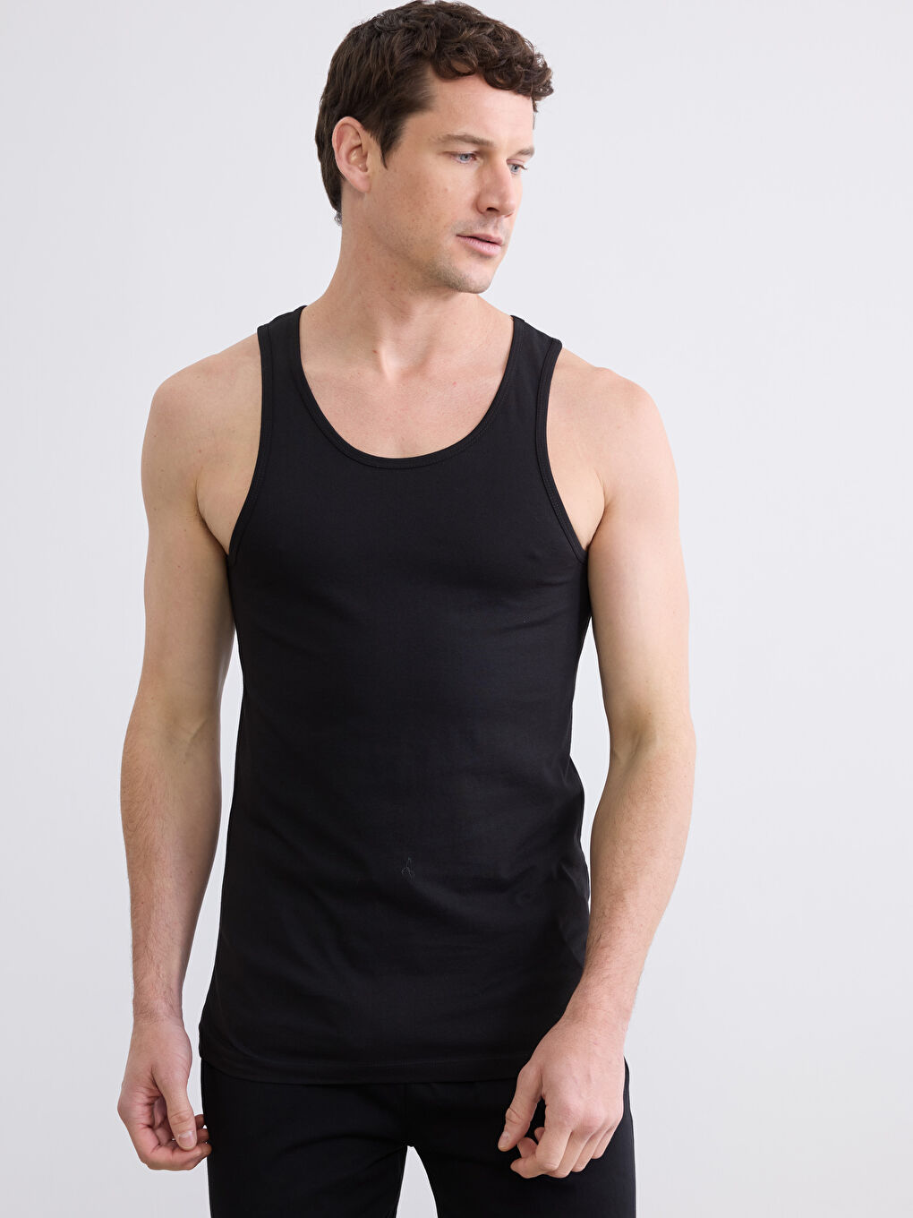 Siyah U Yaka Erkek Atlet 3'lü-2