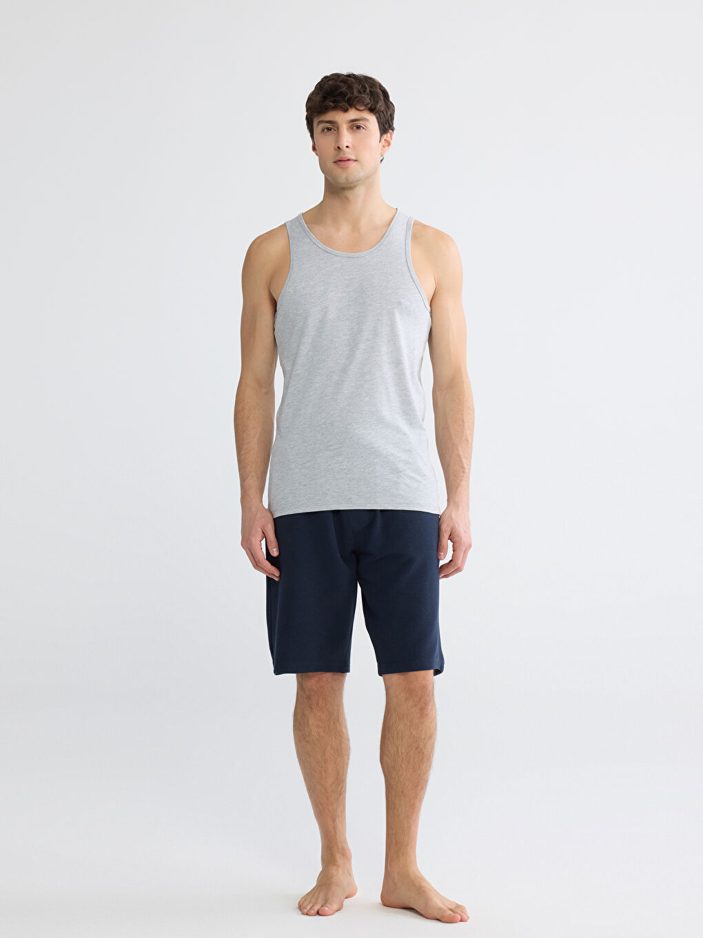 Ерлерге арналған u-мойын майка, үш данадан тұратын-2