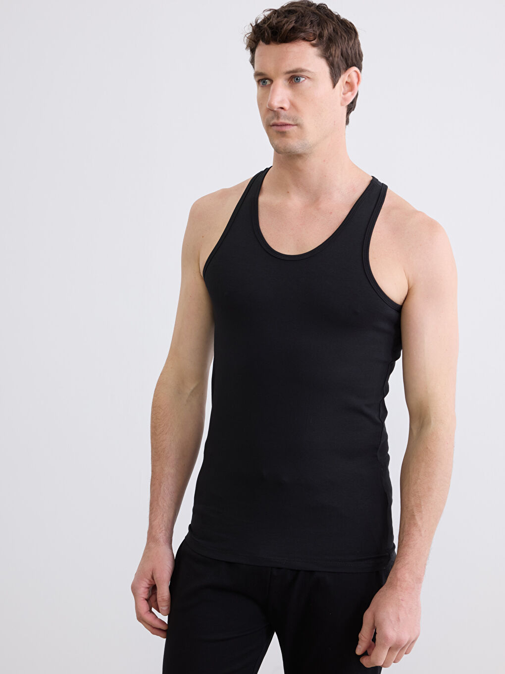 Siyah U Yaka Penye Erkek Atlet 2'li-1