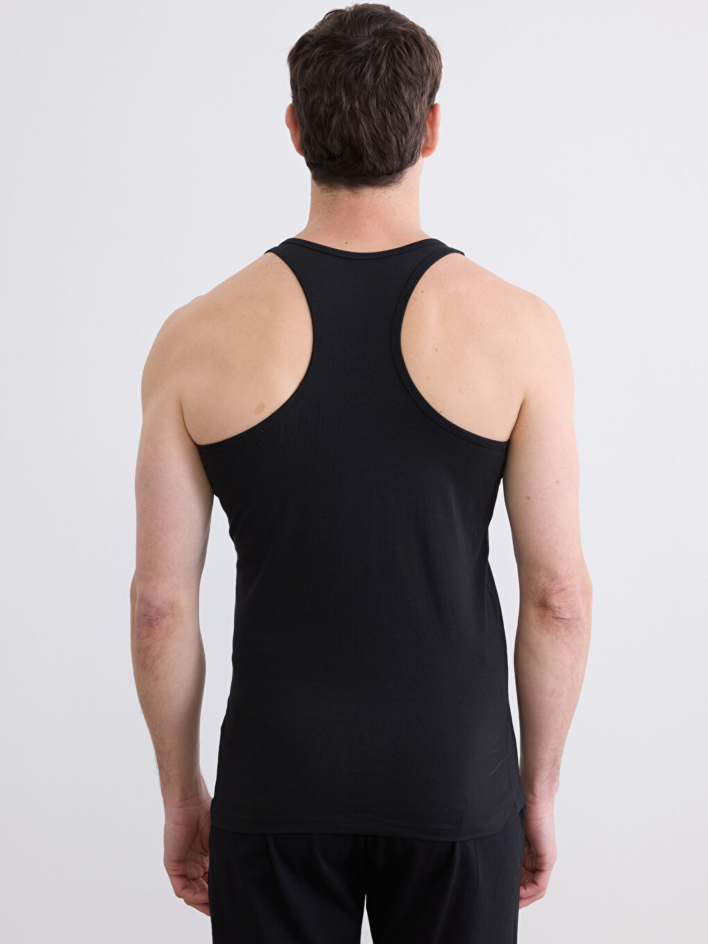 Siyah U Yaka Penye Erkek Atlet 2'li-4