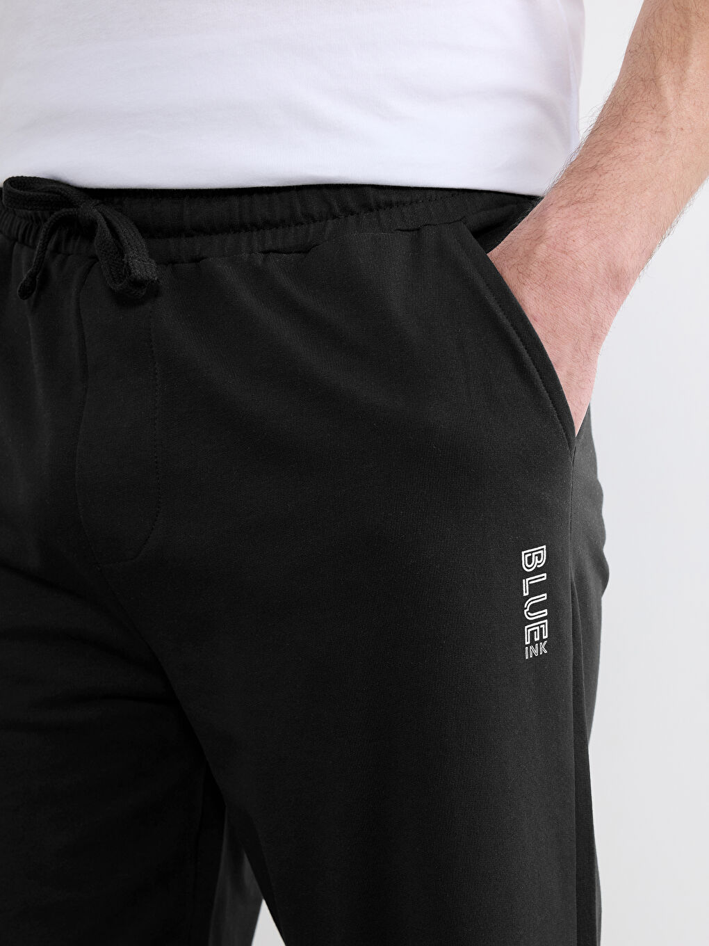 რეგულარული მორგების მამაკაცის პიჟამის ქვედაბოლო-2