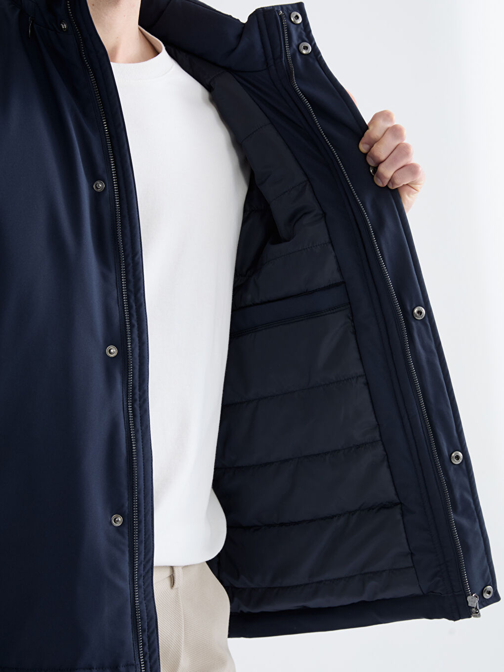 Lacivert Standart Kalıp Kapüşonlu Erkek Mont-3