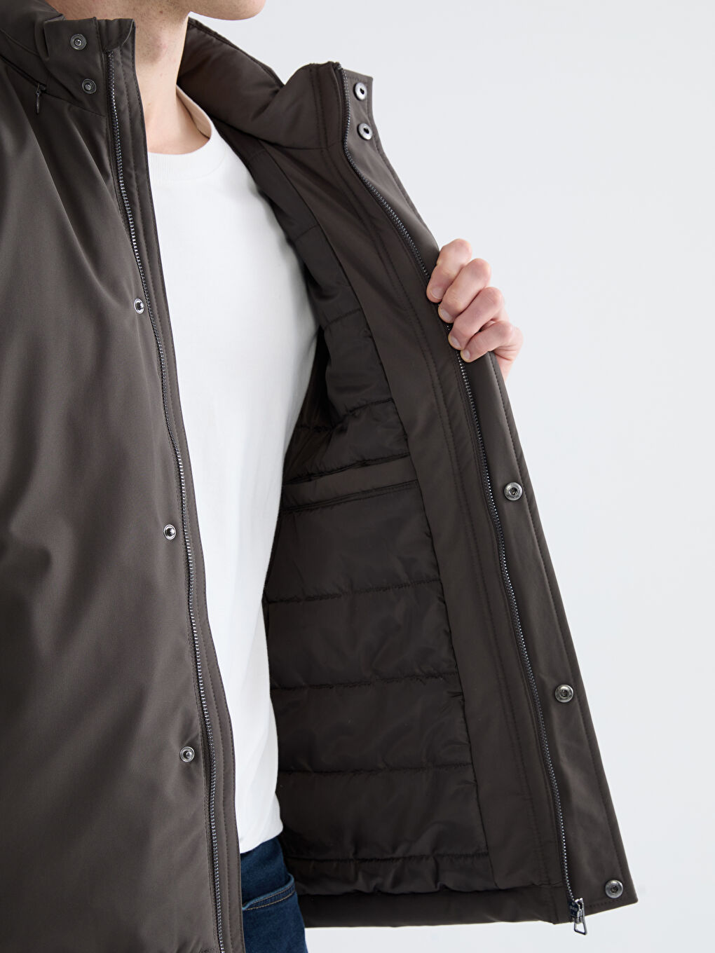 Haki Standart Kalıp Kapüşonlu Erkek Mont-3