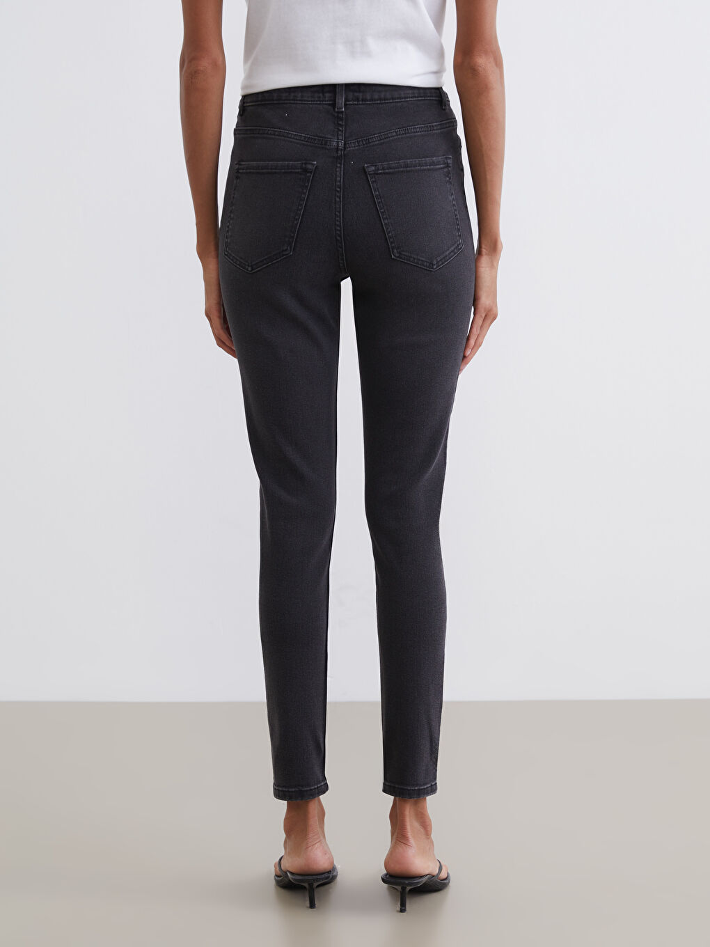 Jupiter Super Skinny Fit Women's Jean Pants-3