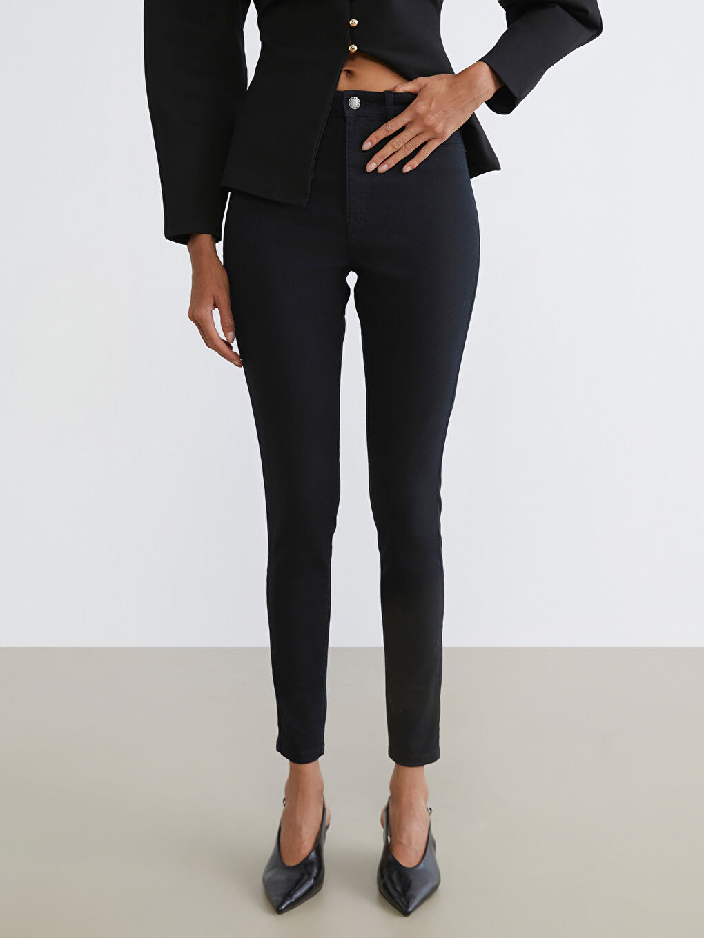 Jupiter Super Skinny Fit Women's Jeans-1