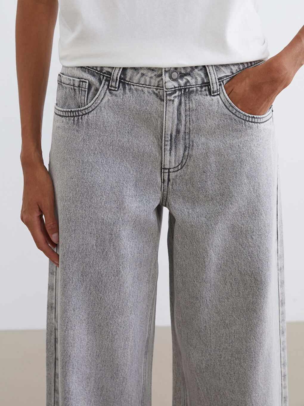Hoch taillierte Baggy-Passform Damenjeans-2