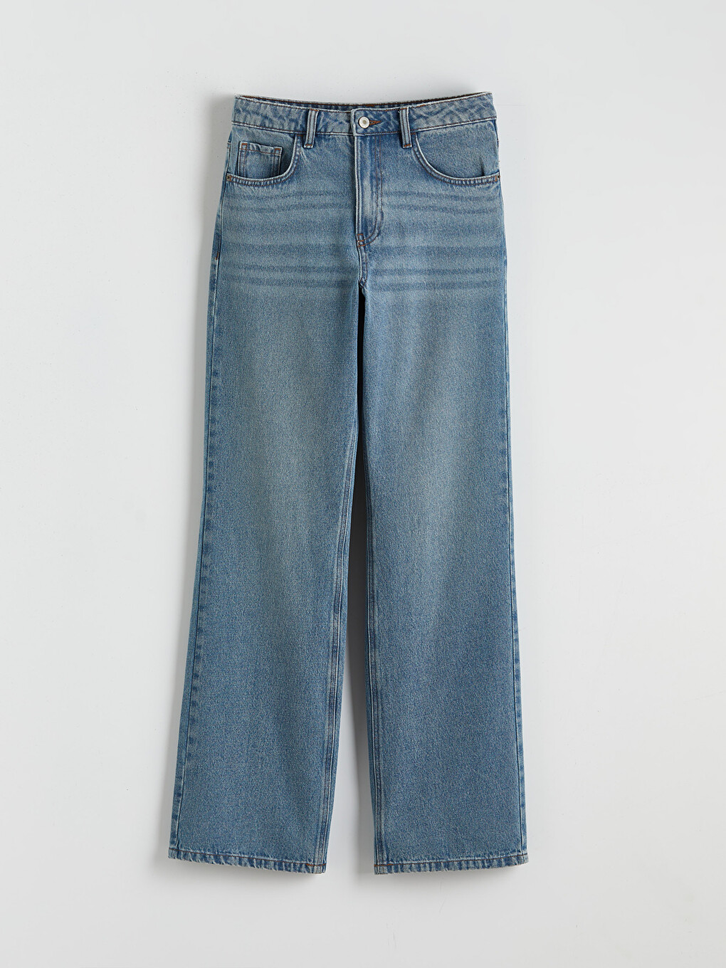 Women's Straight Fit Jean-4