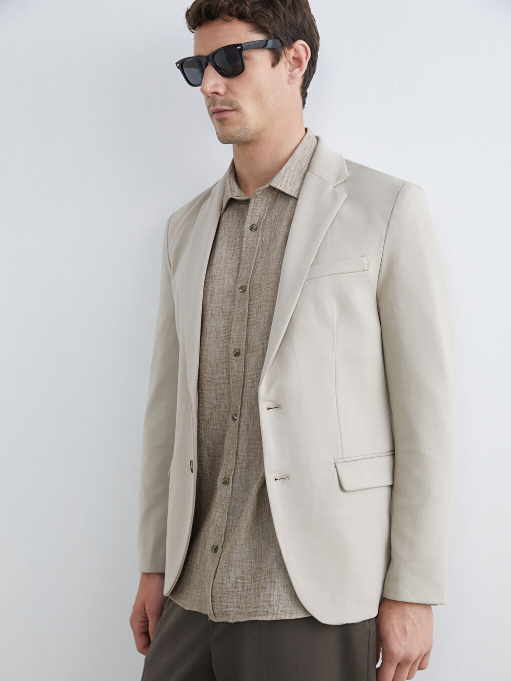 Bej Dar Kalıp Erkek Blazer Ceket