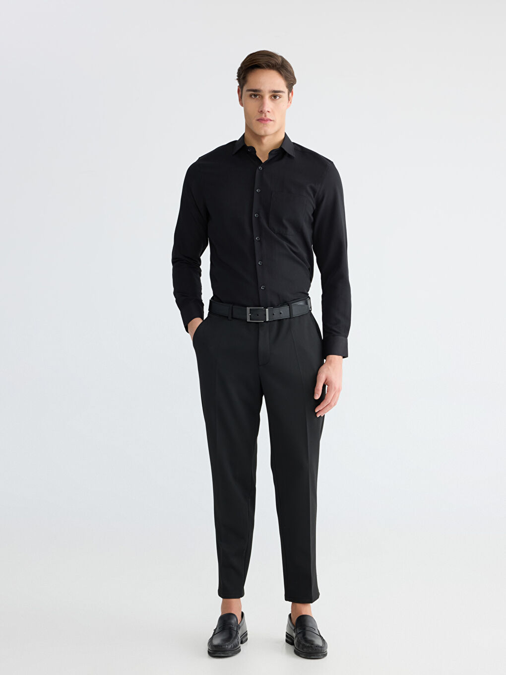 Siyah Regular Fit Armürlü Erkek Gömlek-1