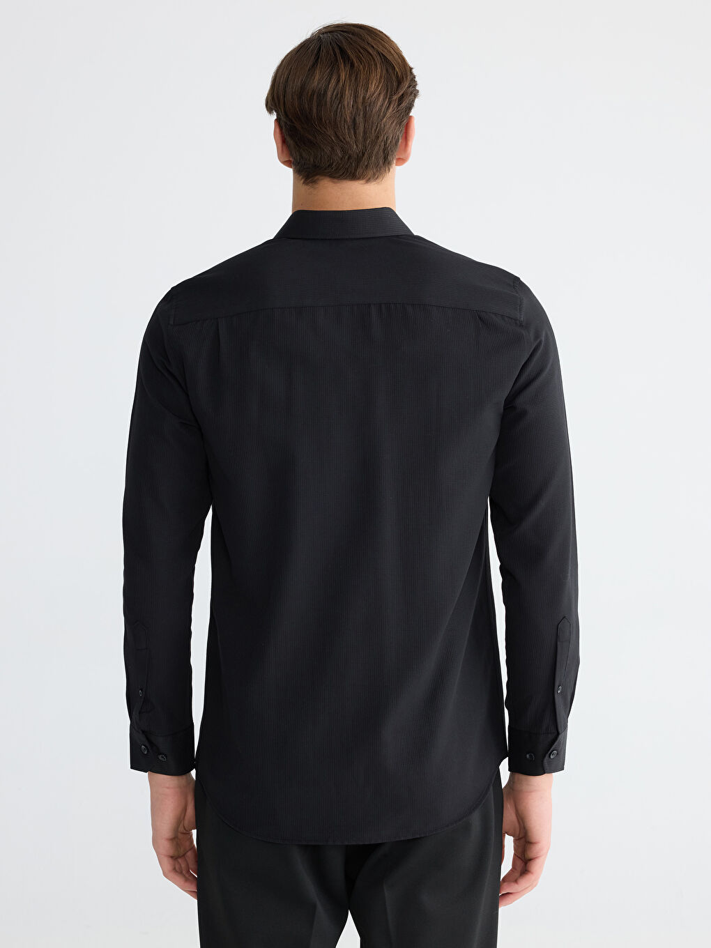 Siyah Regular Fit Armürlü Erkek Gömlek-3