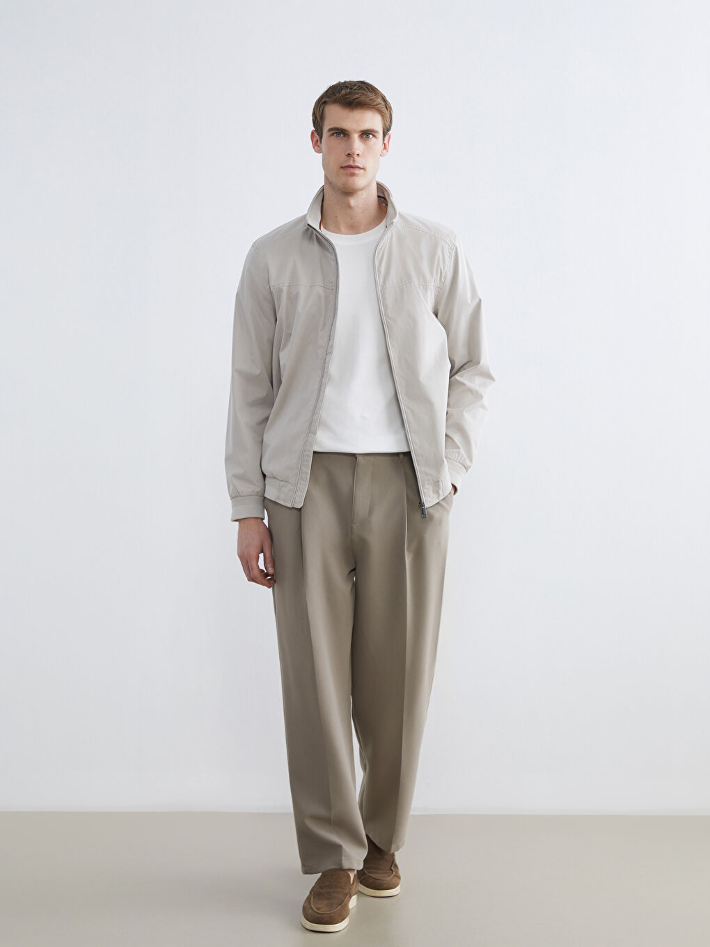 Bej Standart Kalıp Dik Yaka Erkek Mont-1