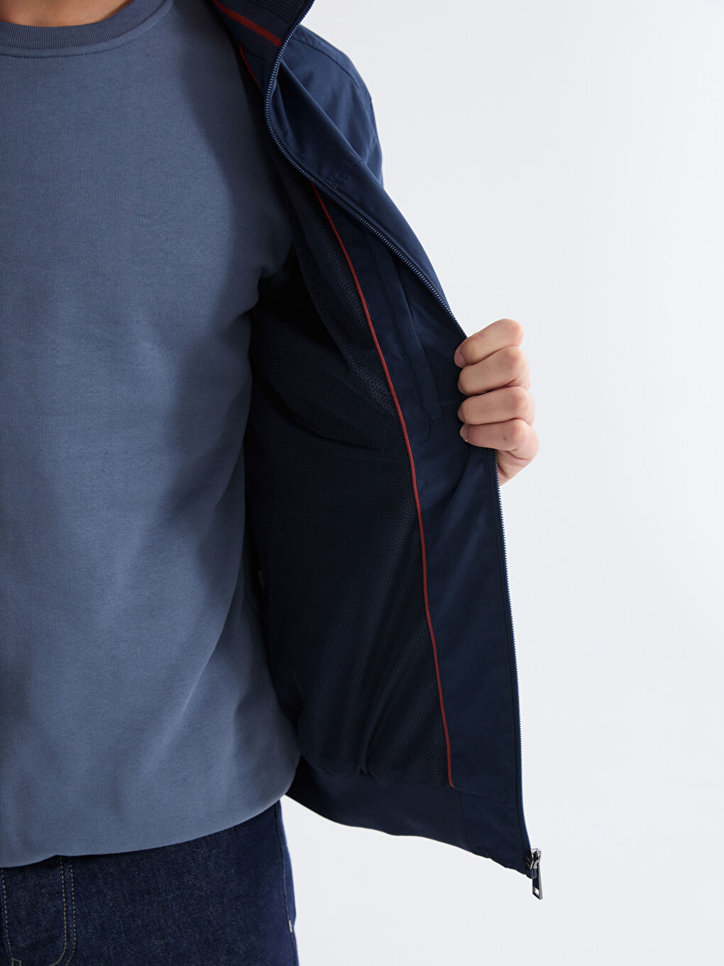 მამაკაცის ქურთუკი სტენდური საყელოთი, რეგულარული ფორმით-2