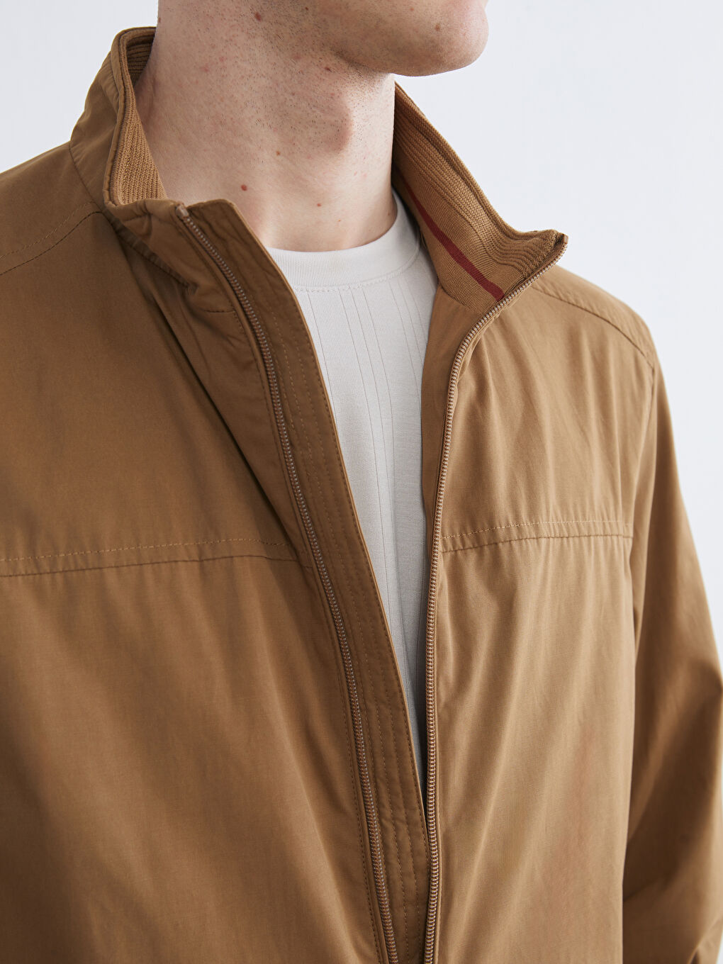 კლასიკური ფიტი, საყელოიანი მამაკაცის ქურთუკი-2