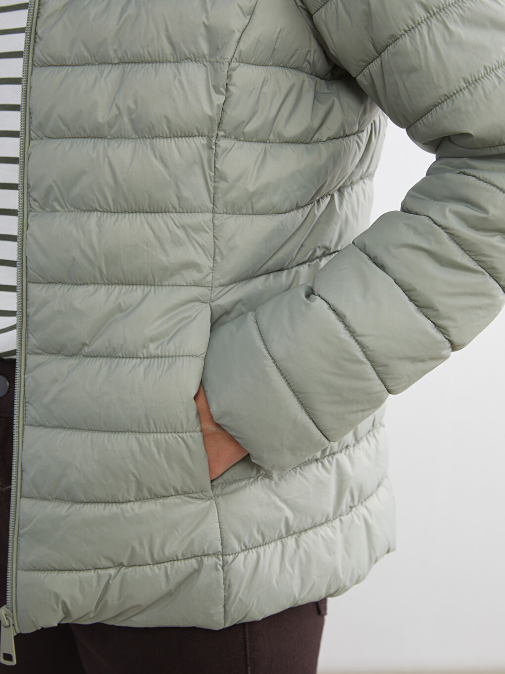 Hooded Women's Puffer Coat-2