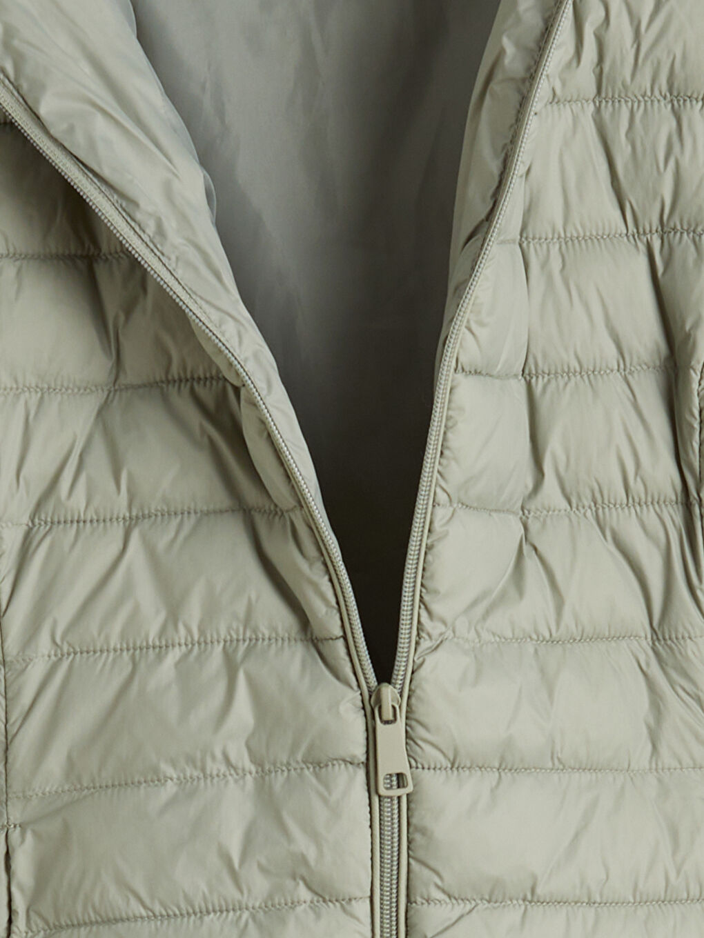 Hooded Women's Puffer Coat-6