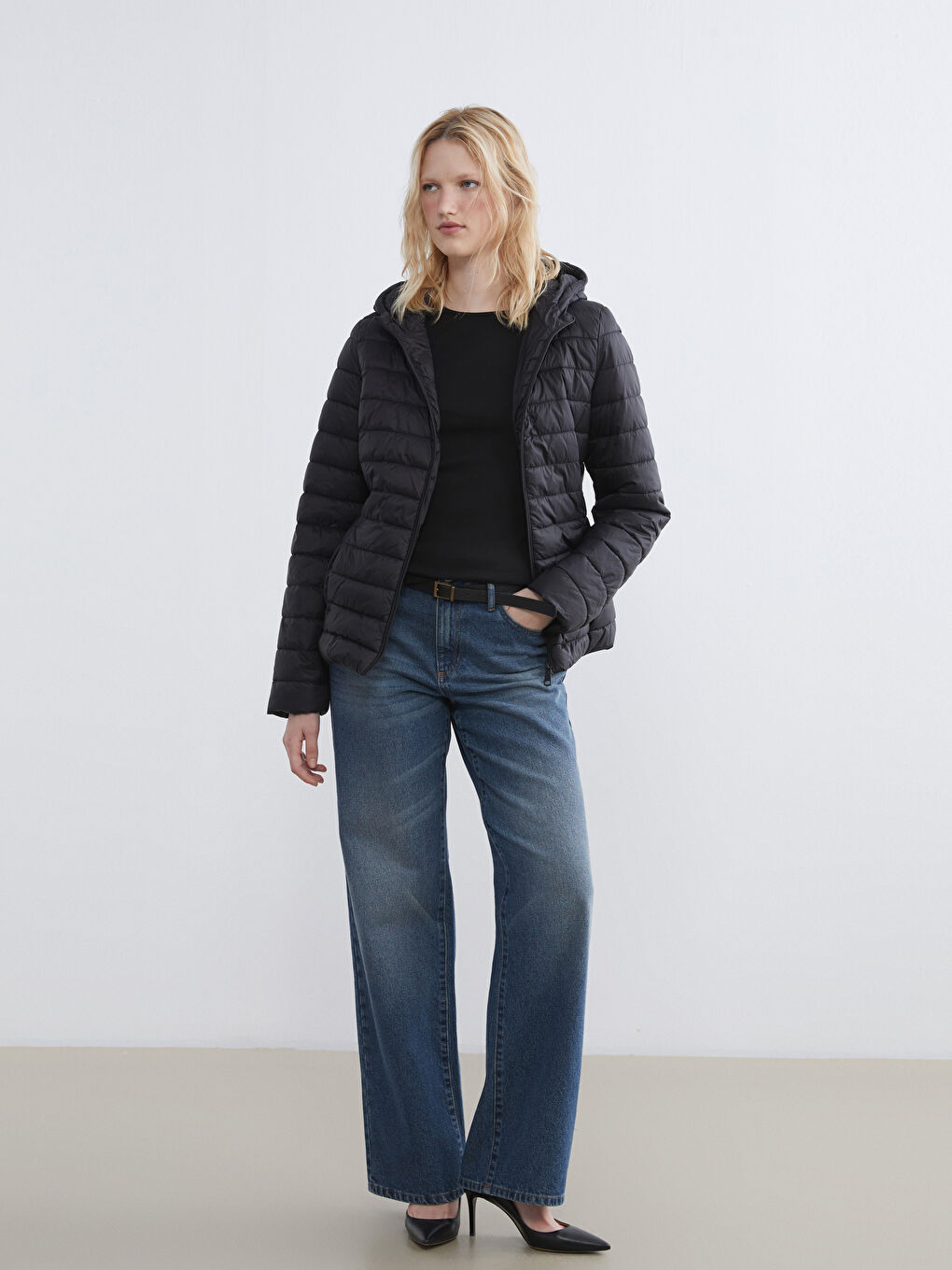 Hooded Women's Puffer Coat-1
