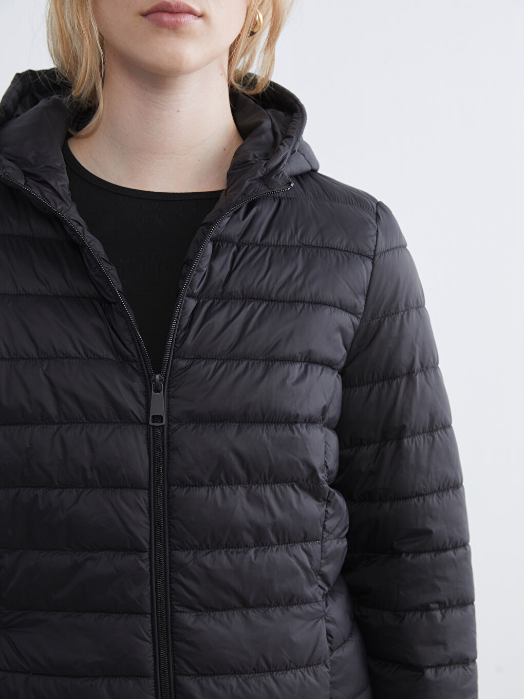 Hooded Women's Puffer Coat-2