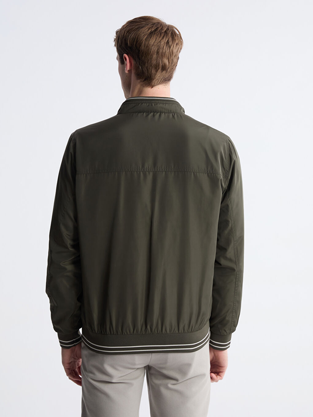 Haki Standart Kalıp Dik Yaka Erkek Mont-6