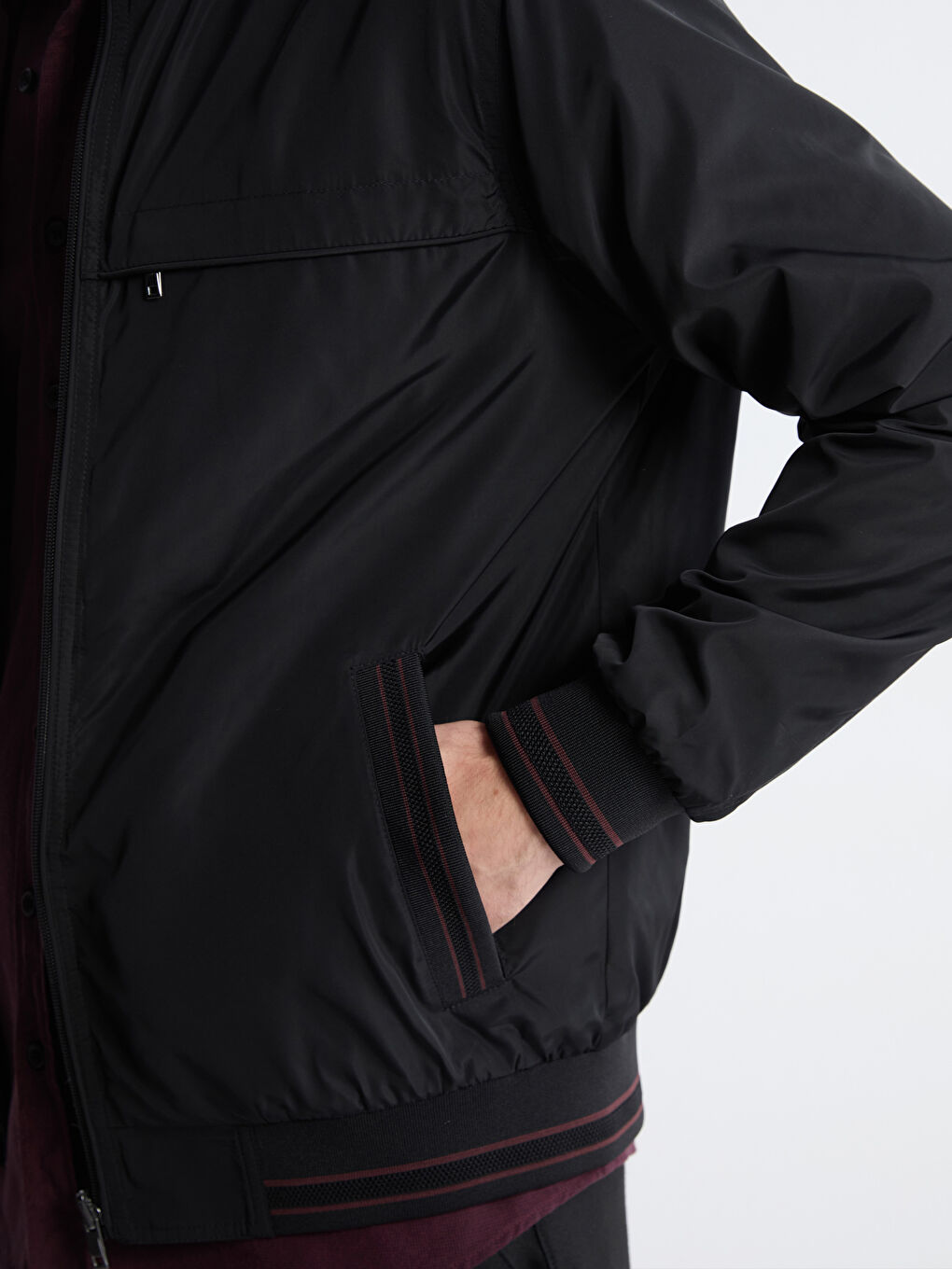 Siyah Standart Kalıp Dik Yaka Çift Taraflı Erkek Mont-5