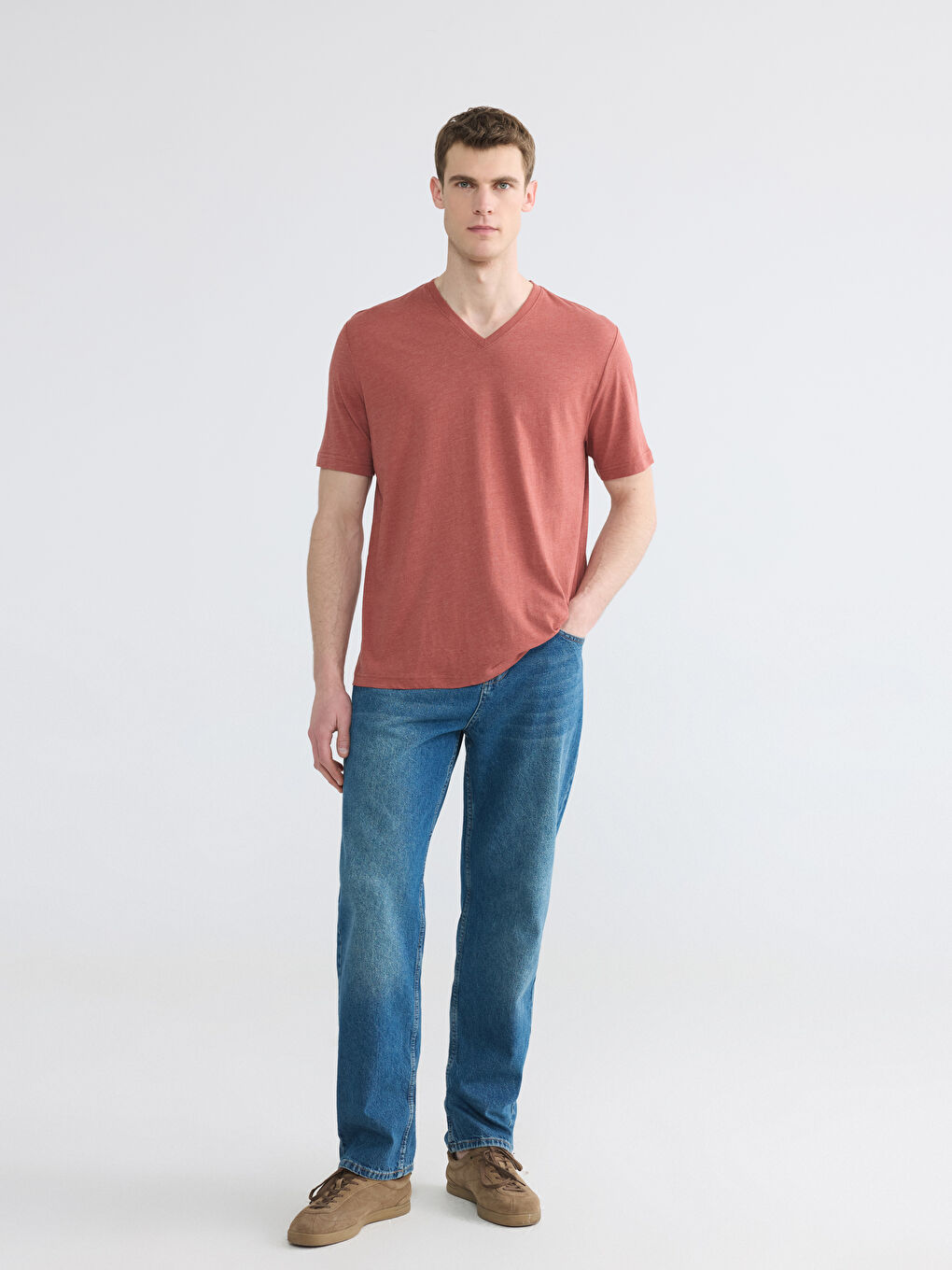 Мъжка тениска от джърси с V-образно деколте-1
