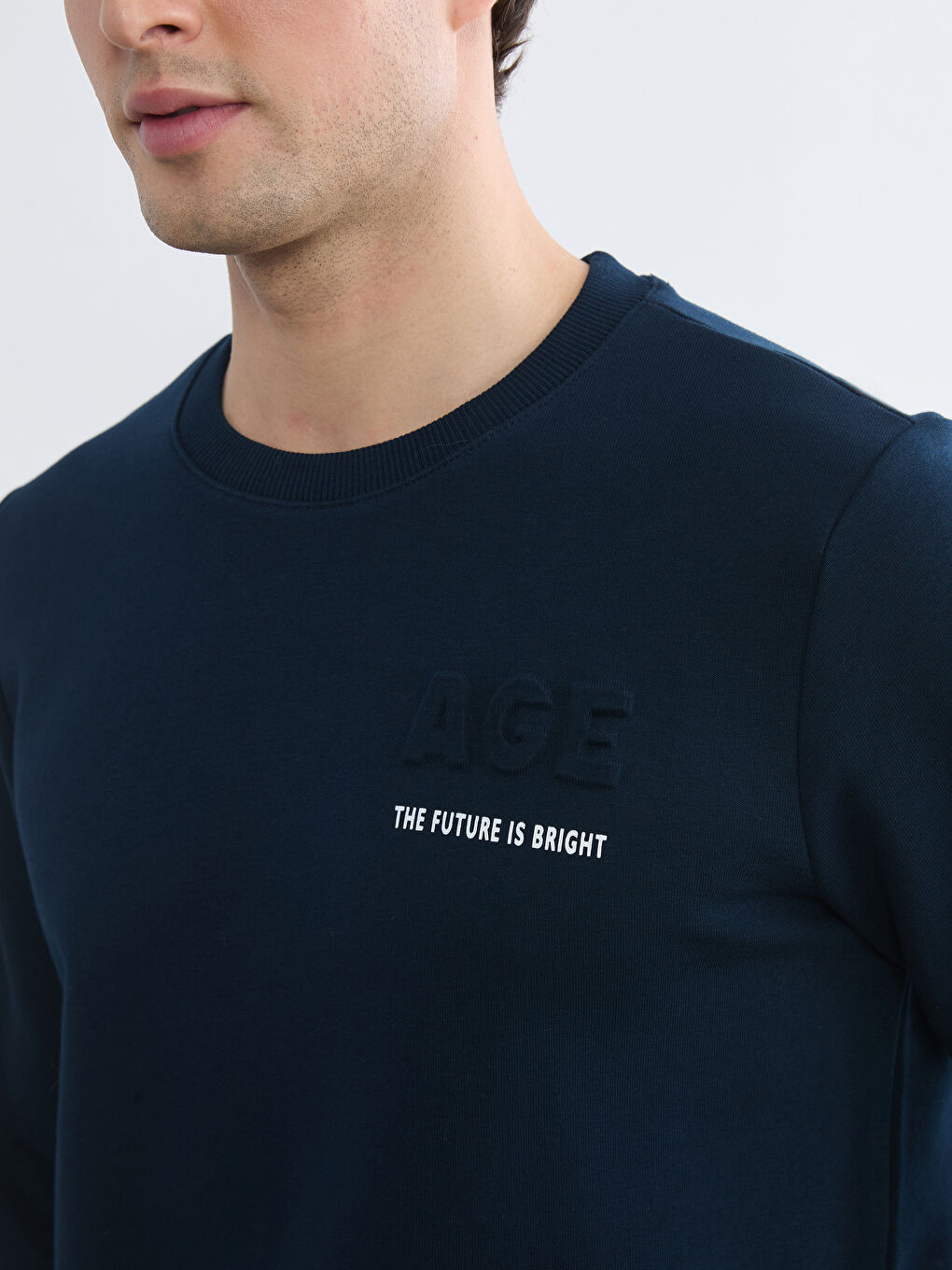 Lacivert Bisiklet Yaka Baskılı Erkek Sweatshirt-2