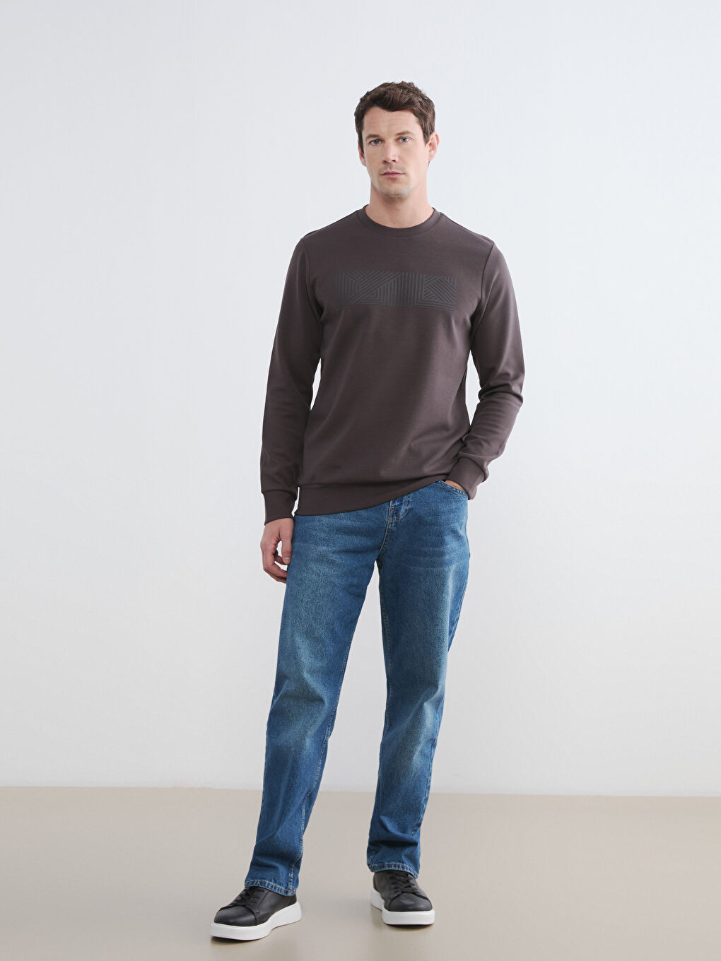 Kahverengi Bisiklet Yaka Baskılı Erkek Sweatshirt-1