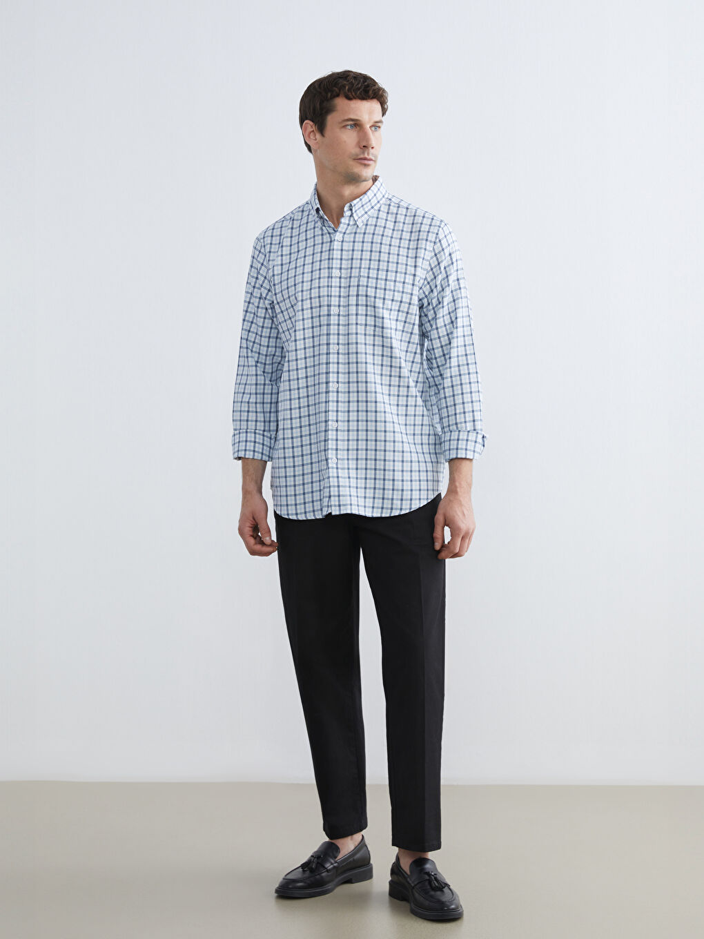 Mavi Regular Fit Ekose Gabardin Erkek Gömlek-1