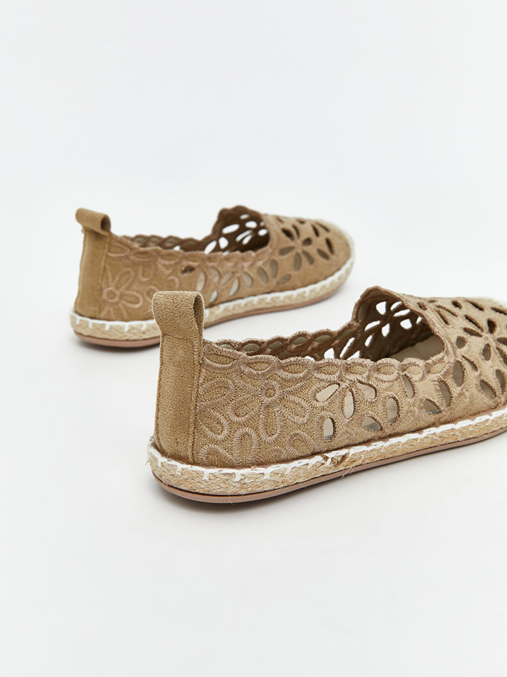 LCW STEPS پێڵاوی بالێ بێجی ژن -S61554Z8-DFV