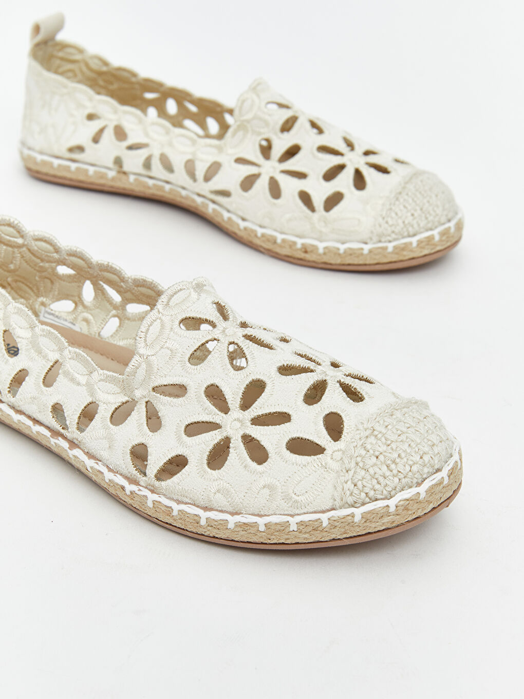 LCW STEPS أحذية باليه مسطحة بيج امرأة -S61554Z8-R81