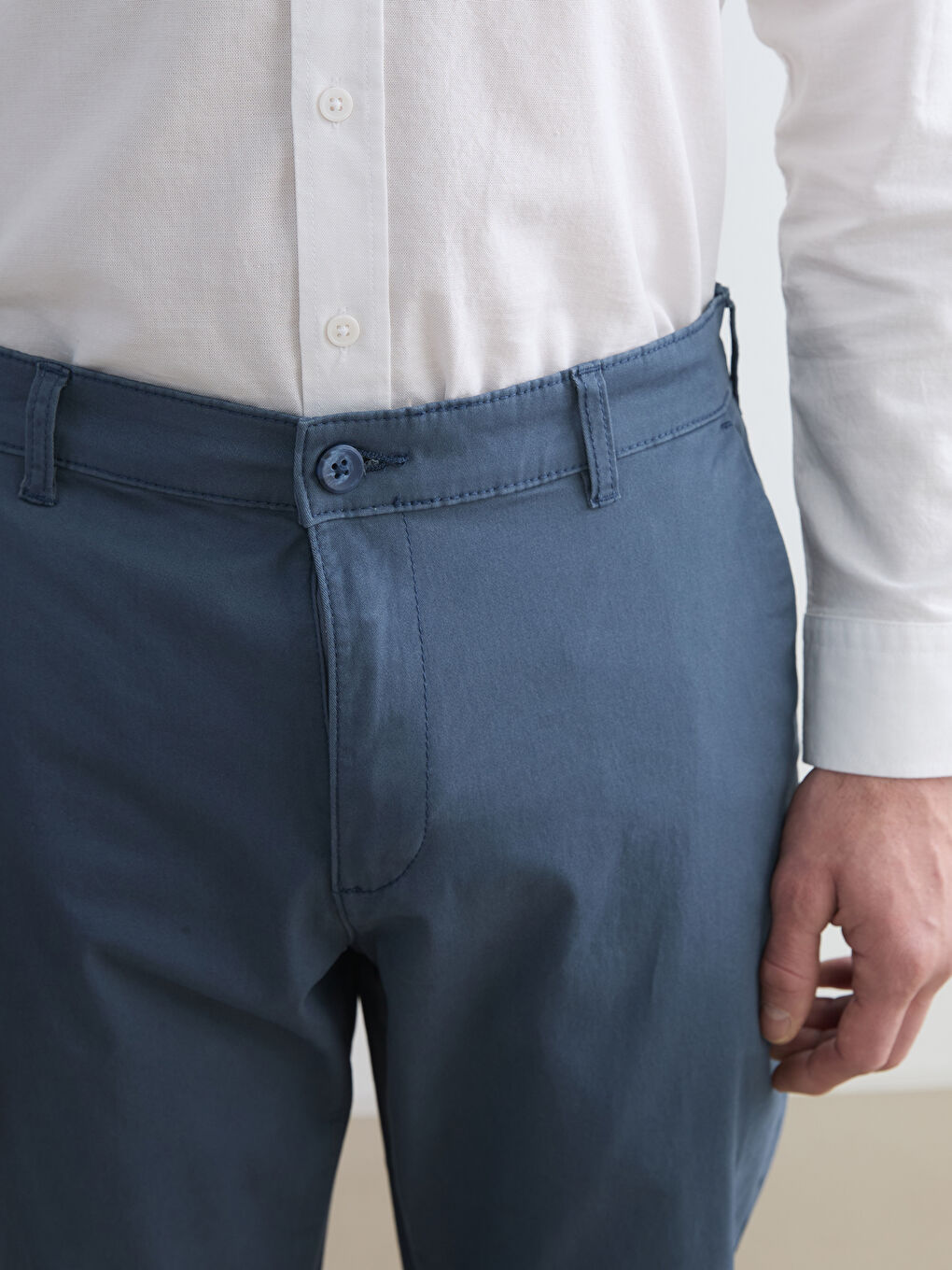 İndigo Standart Kalıp Gabardin Erkek Chino Pantolon-3