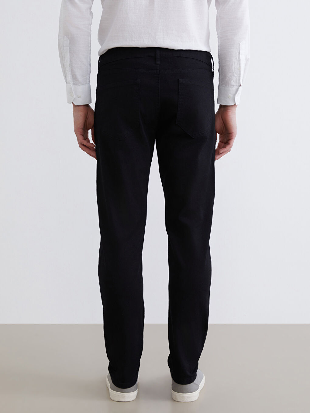 Siyah Dar Kalıp Gabardin Erkek Chino Pantolon-3