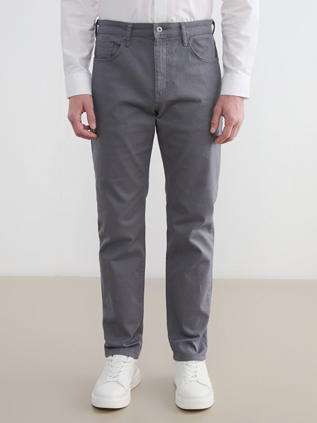 Gri Dar Kalıp Gabardin Erkek Chino Pantolon-1