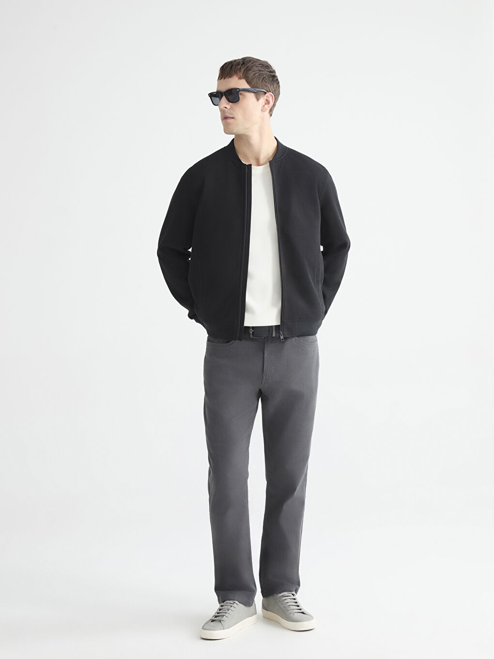 پانتۆڵی چینۆ فیتی ئاسایی - بۆ پیاوان