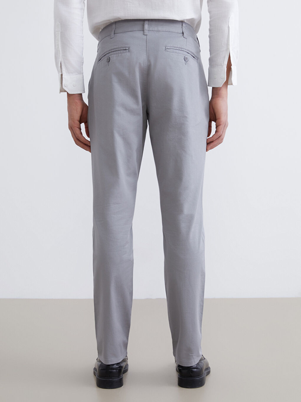 Gri Dar Kalıp Erkek Chino Pantolon-3