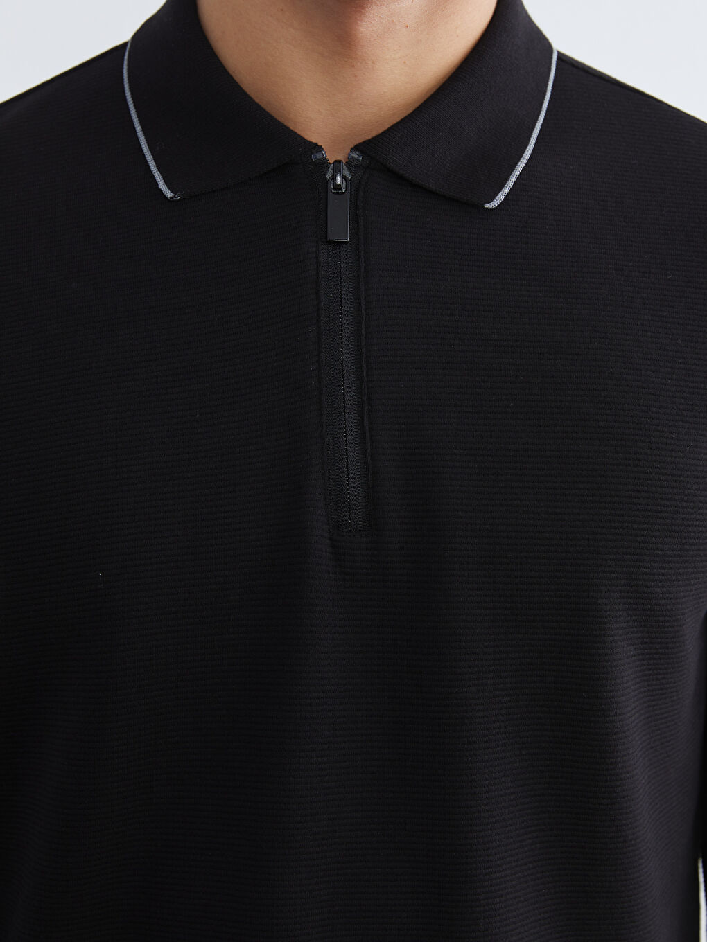 Siyah Polo Yaka Uzun Kollu Erkek Tişört-2