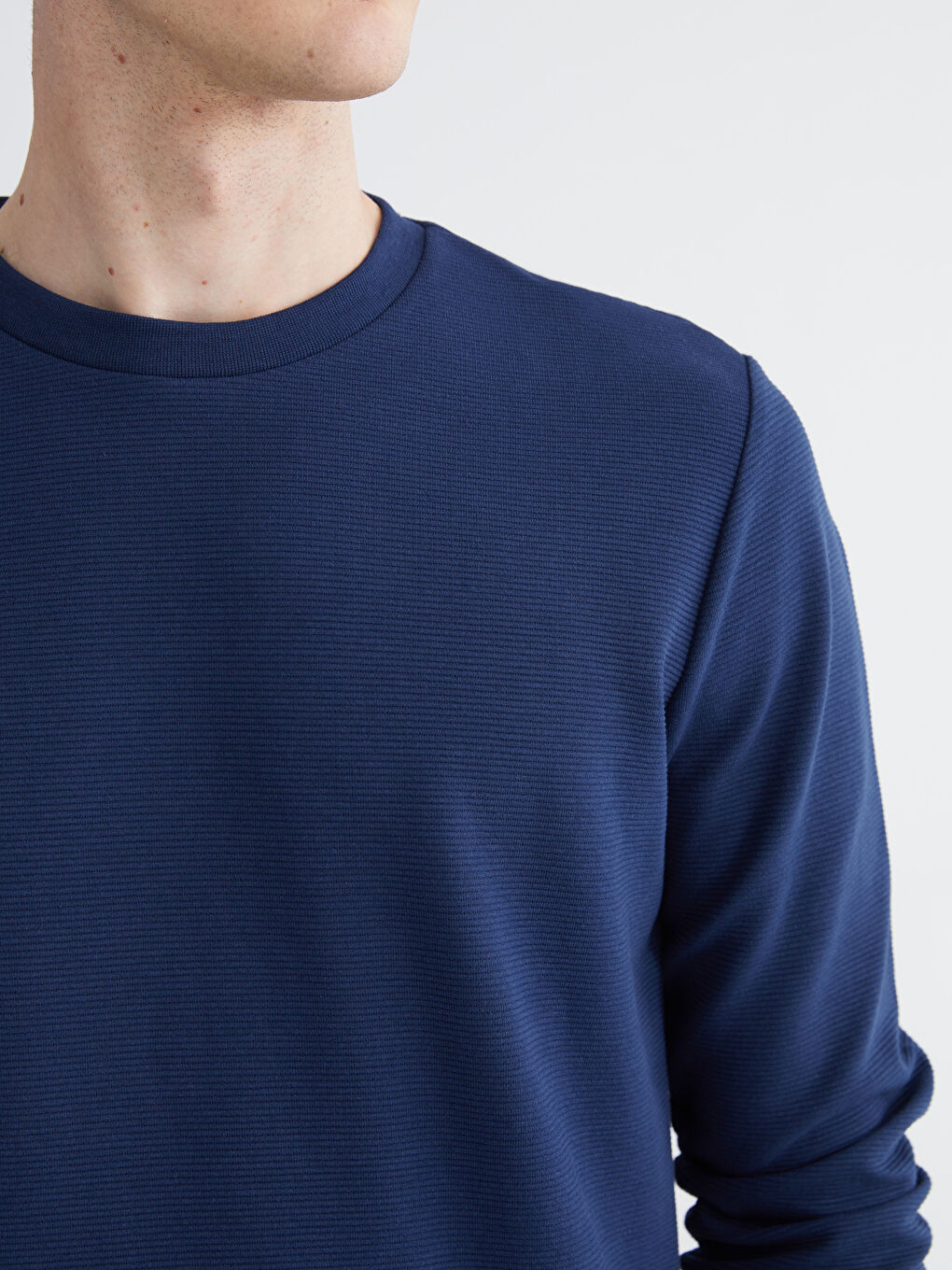 İndigo Bisiklet Yaka Erkek Sweatshirt-2