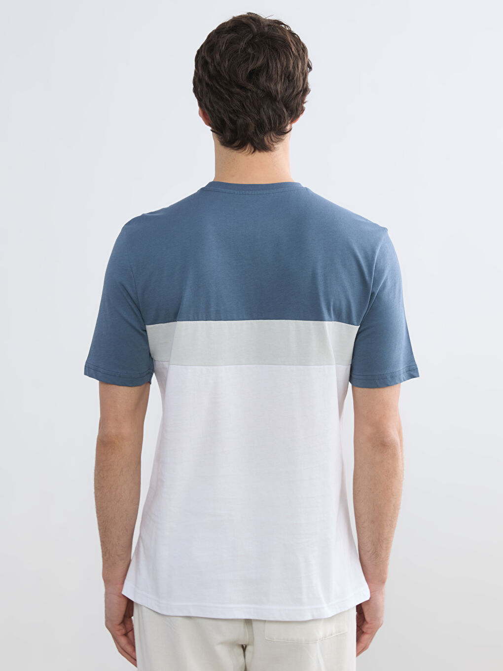 Muška majica od dresa sa blokovima boja i okruglim izrezom-3