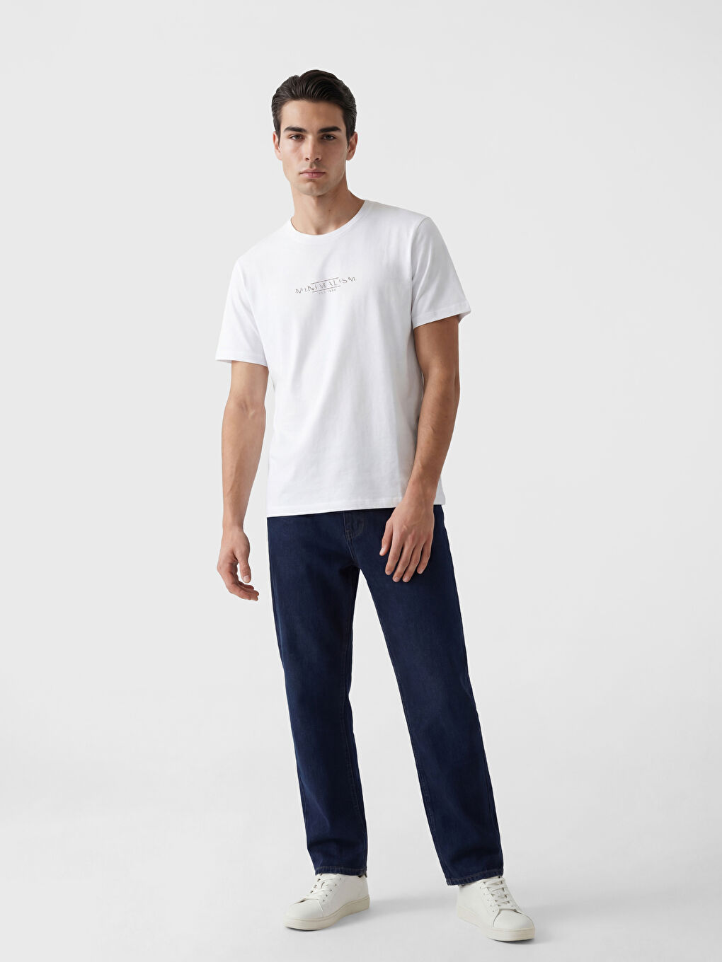 Мужская футболка с круглым вырезом с принтом-1