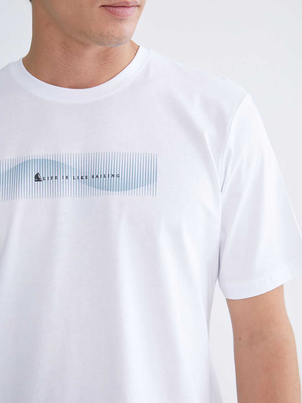 Beyaz Bisiklet Yaka Baskılı Penye Erkek Tişört-2