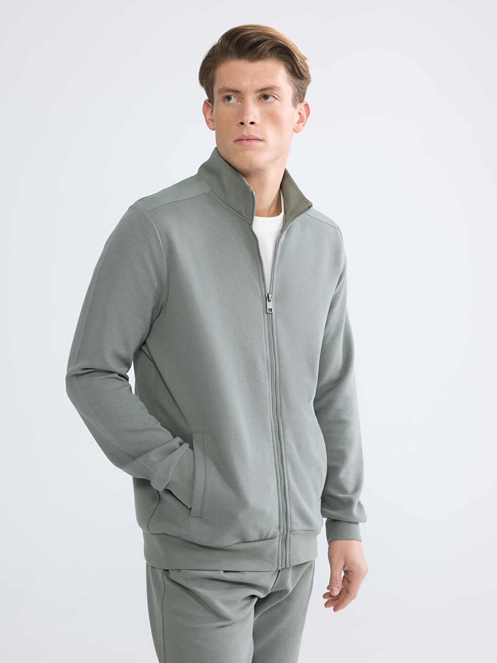 Haki Dik Yaka Erkek Fermuarlı Sweatshirt
