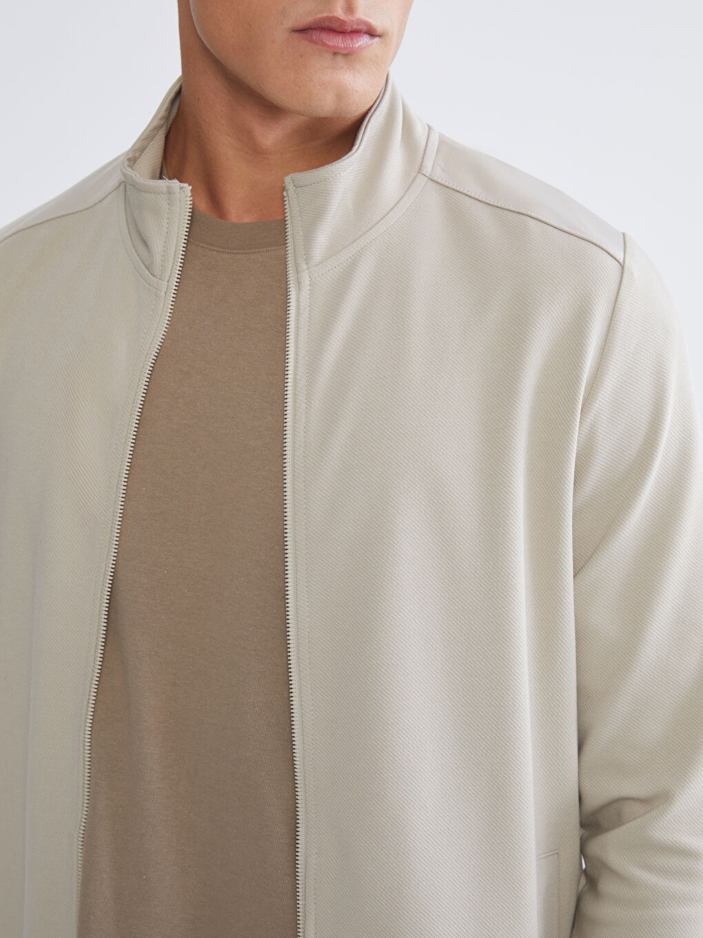 Bej Dik Yaka Erkek Fermuarlı Sweatshirt-2