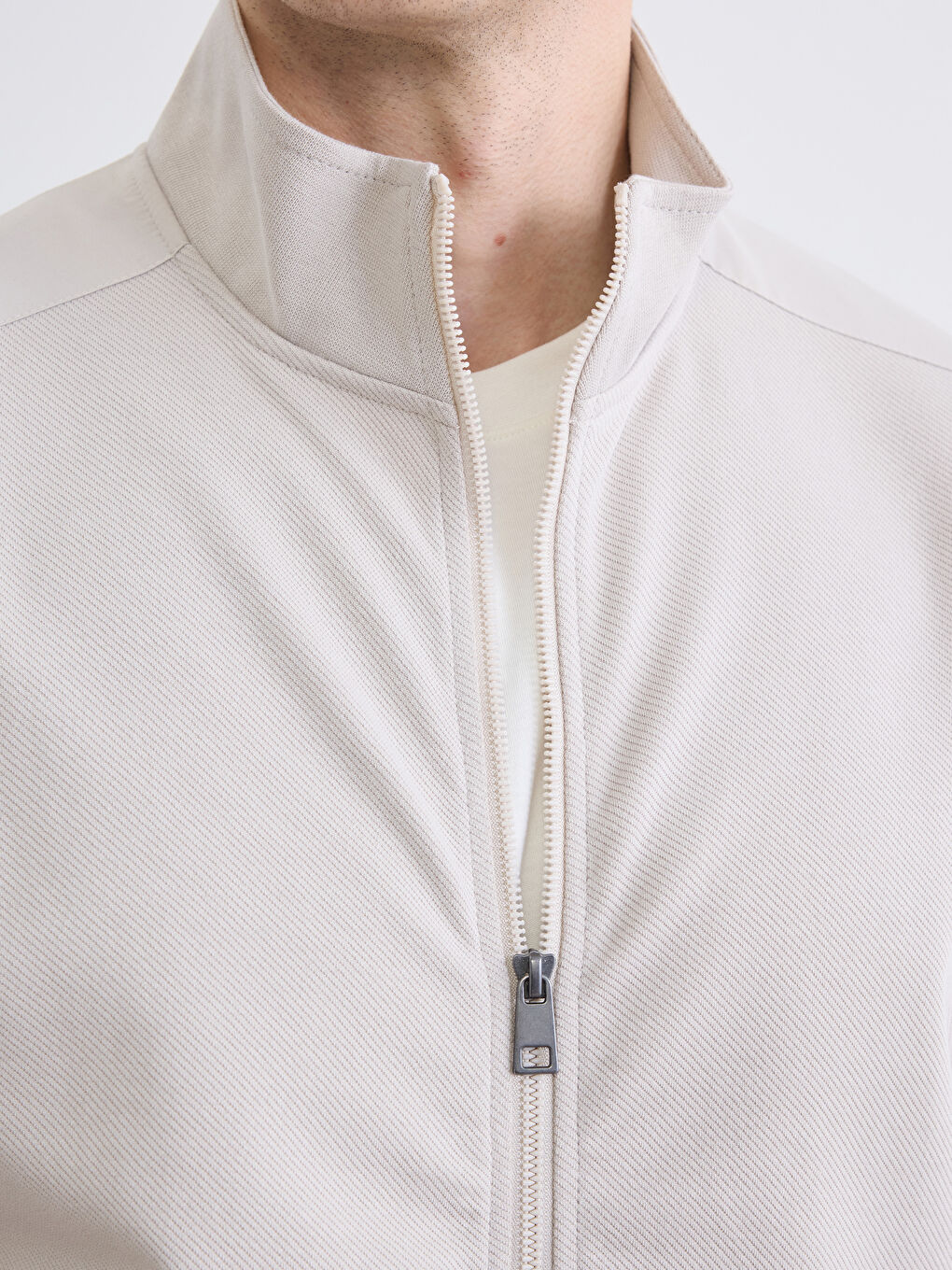 Мъжки суичър с висока яка и цип-5