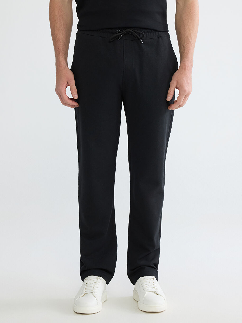 Siyah Standart Kalıp Erkek Eşofman Altı-1