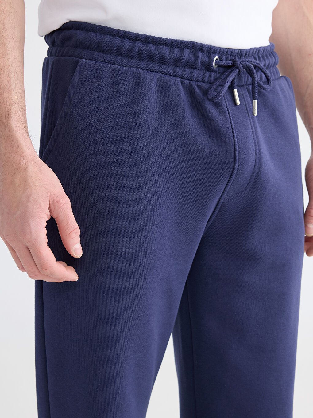 Man NAVY Jogger Sweatpants-2