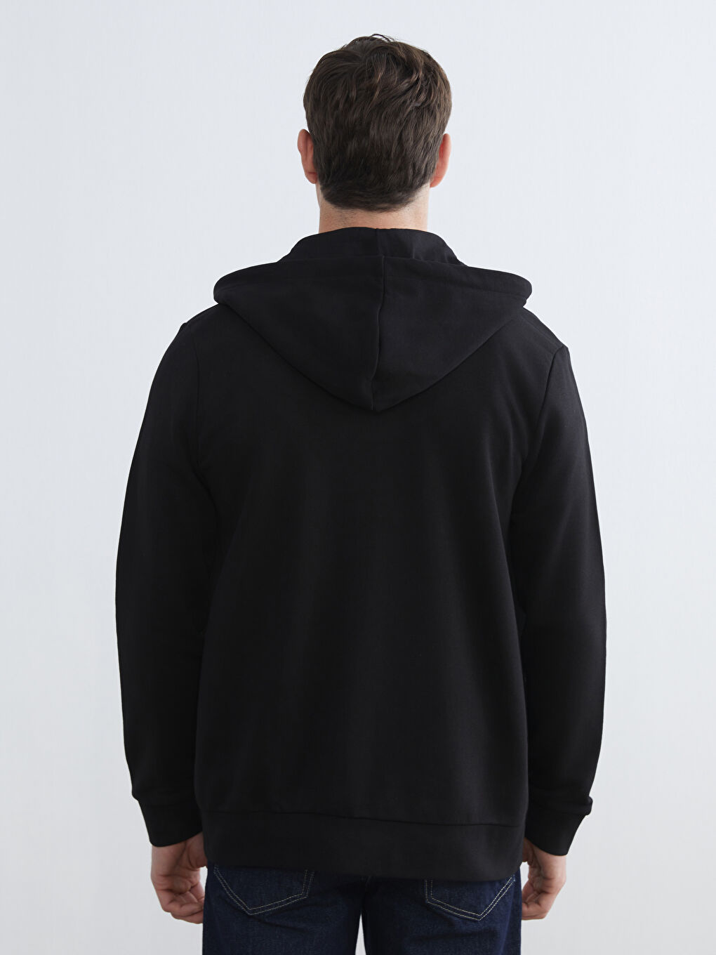 Siyah Standart Kalıp Kapüşonlu Erkek Fermuarlı Sweatshirt-3