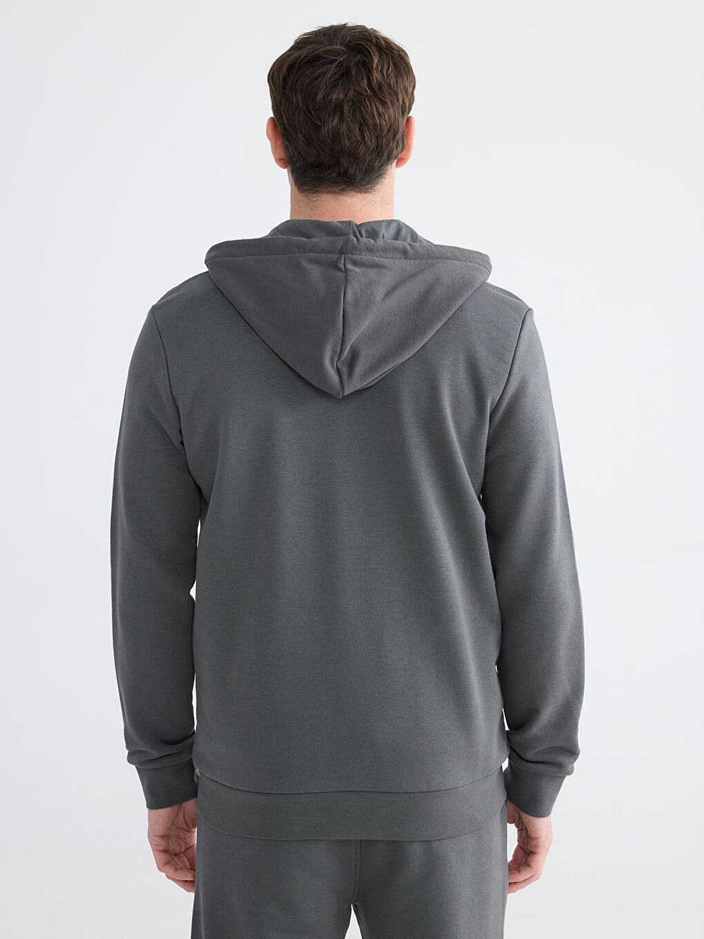 سویتشێرتی زنجیرەدار بە کڵاودار سادە بۆ پیاوان-3