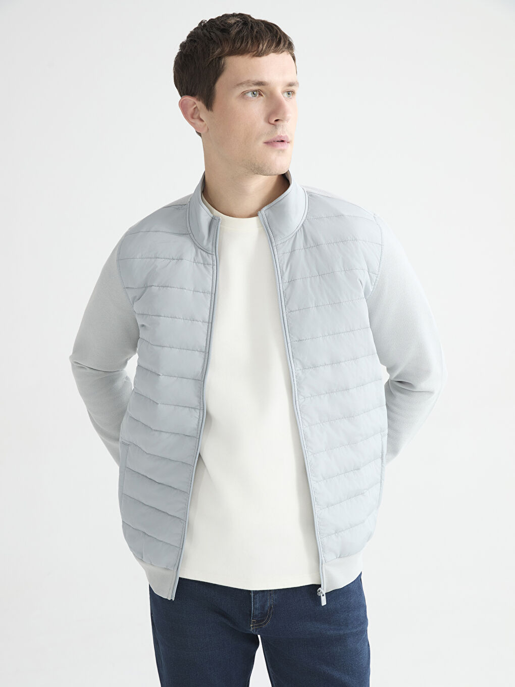 მამაკაცები რუხი ქურთუკი-1