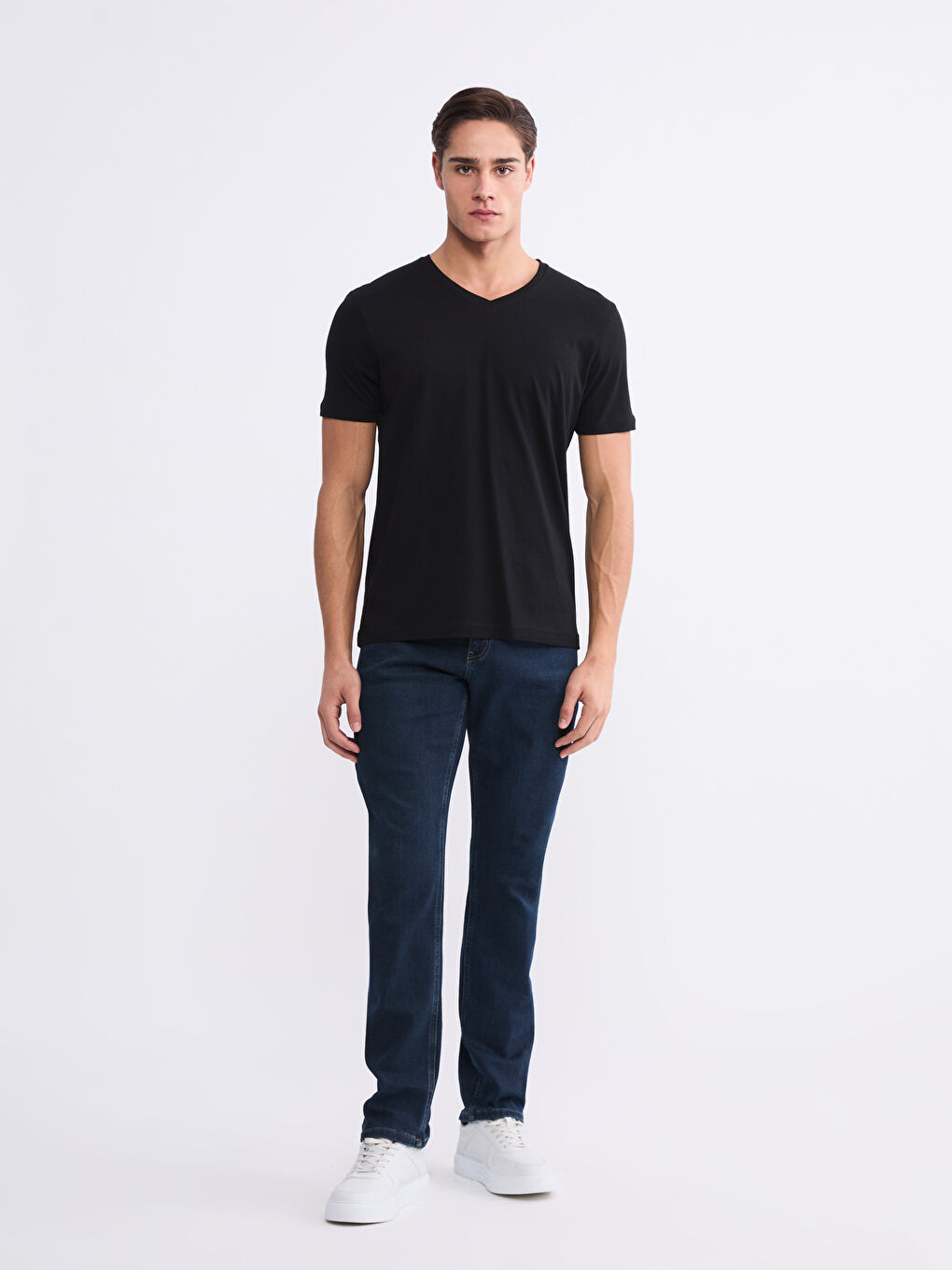 Футболка з V-подібним вирізом, проста, для чоловіків-2